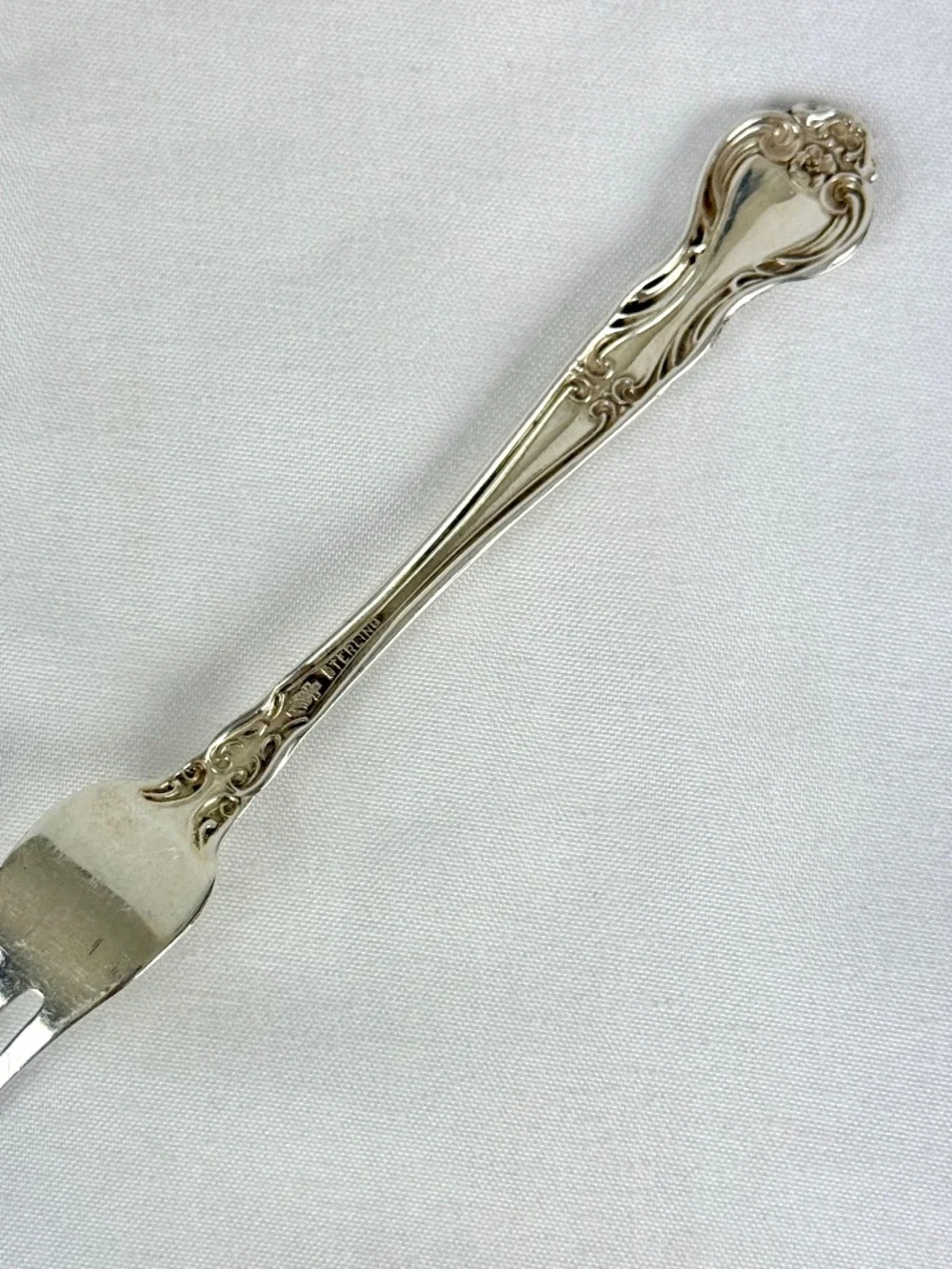 Vintage 1951 Manchester Sterling Silver Amaryllis Lemon Strawberry Fork 4.5 in